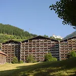 Holidays - Haus Acletta Apartman
