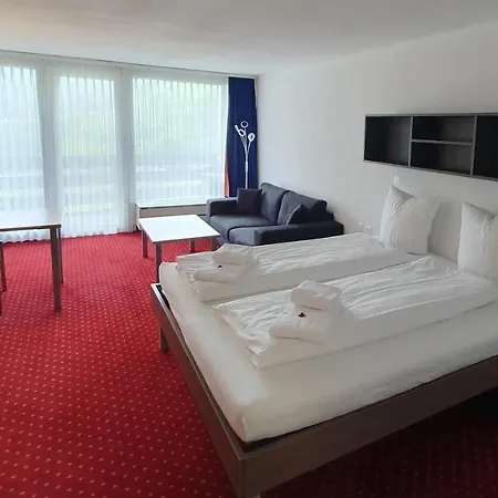 Apart Holidays - Haus Acletta *