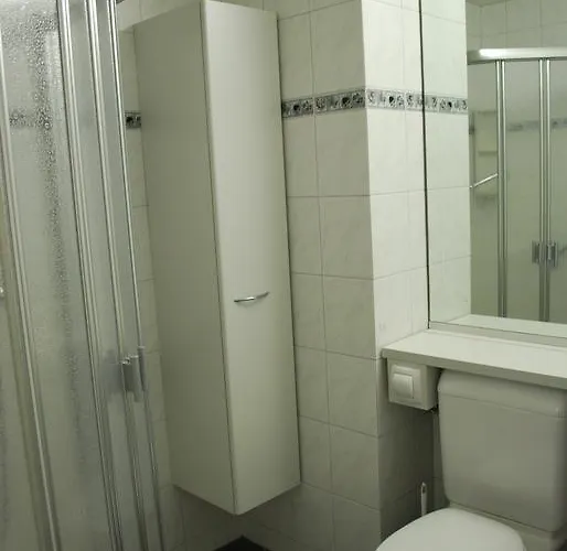 Holidays - Haus Acletta Apartamento *