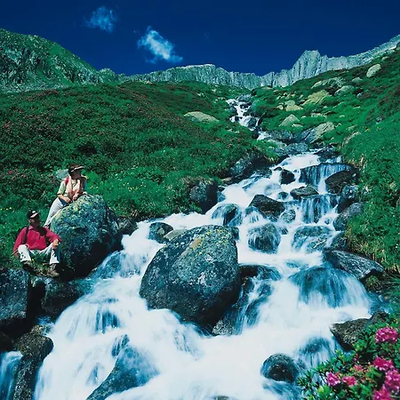 شقة Holidays - Haus Acletta ديسنتس