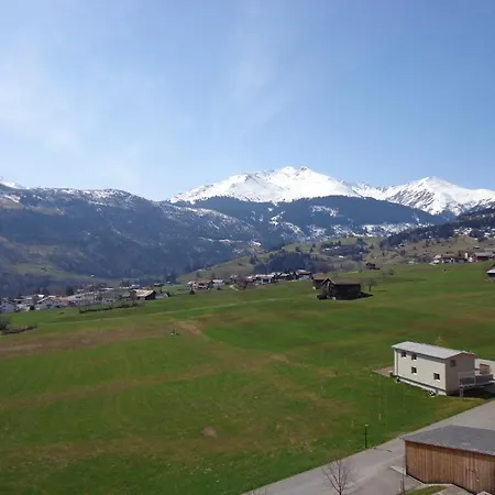 Holidays - Haus Acletta Apartamento *