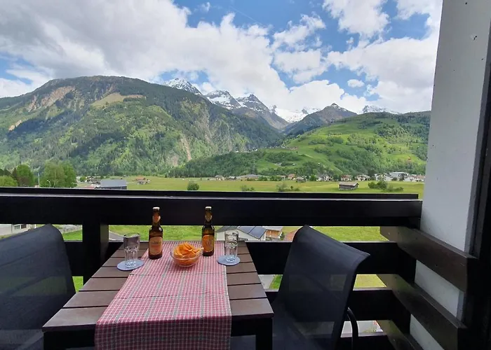 Holidays - Haus Acletta *