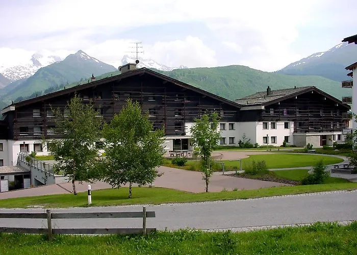 شقة Holidays - Haus Acletta *