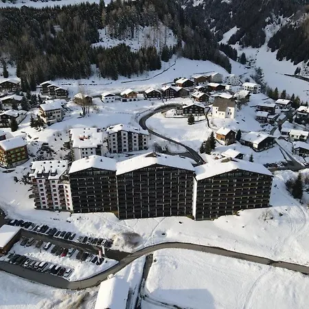 Holidays - Haus Acletta Apartman